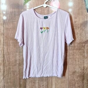 Wild FABLE PURPLE FLORAL EMBROIDERED T-SHIRT Juniors small